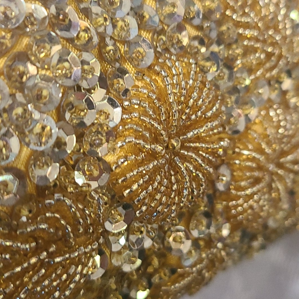 Gorgeous VTG Beaded Bag - Picture 5 of 16